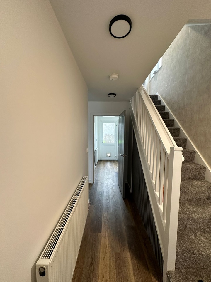 Swindon 3 Bed SemiDetached House, Frobisher Drive, SN3 To Rent Now