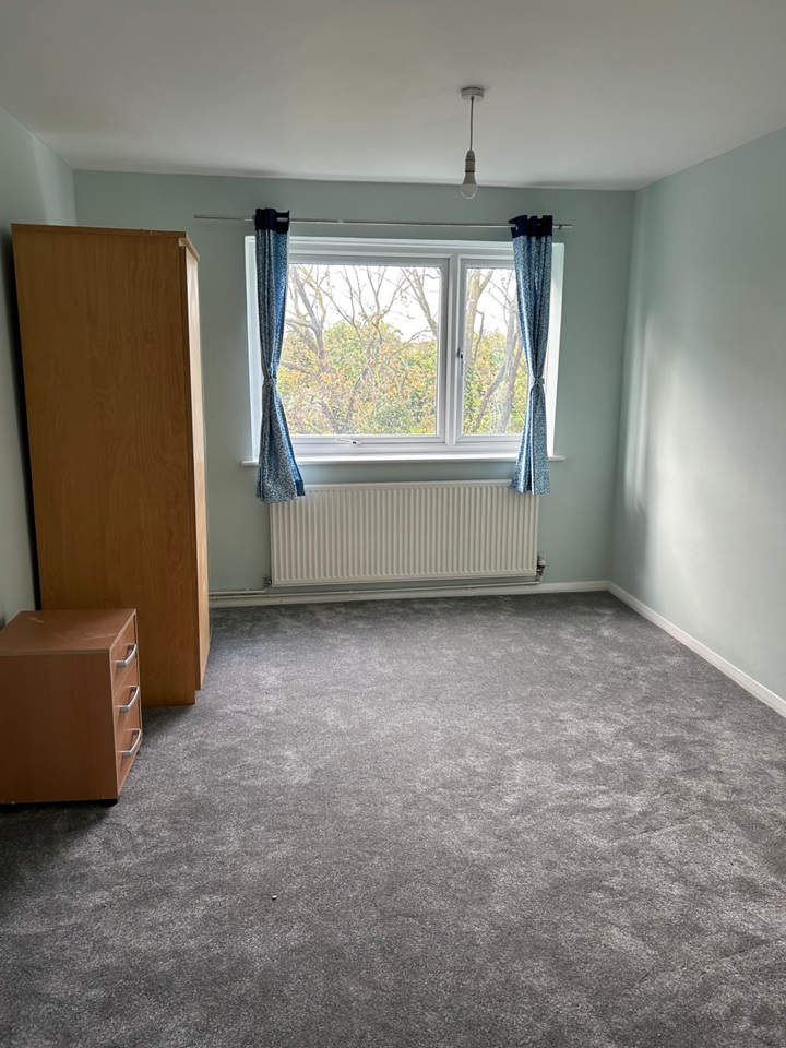 West Drayton 2 Bed Flat, Yiewsley, UB7 To Rent Now for £1,600.00 p/m