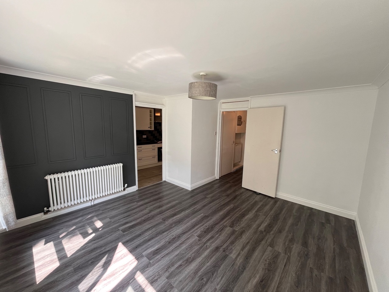 London 2 Bed Flat, Cheriton Close, W5 To Rent Now for £1,800.00 p/m