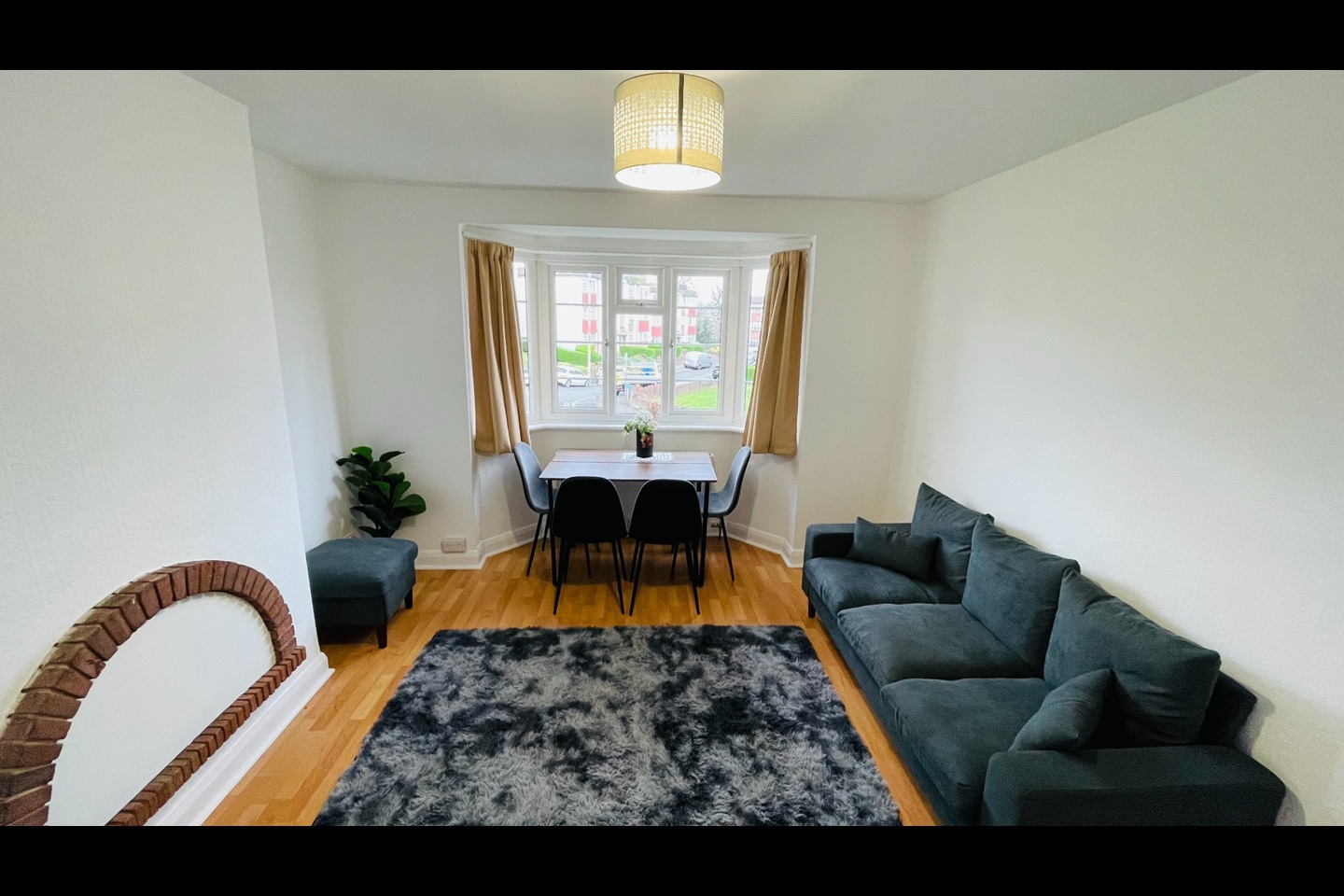 London 2 Bed Flat, Amblecote Road, SE12 To Rent Now for £1,600.00 p/m