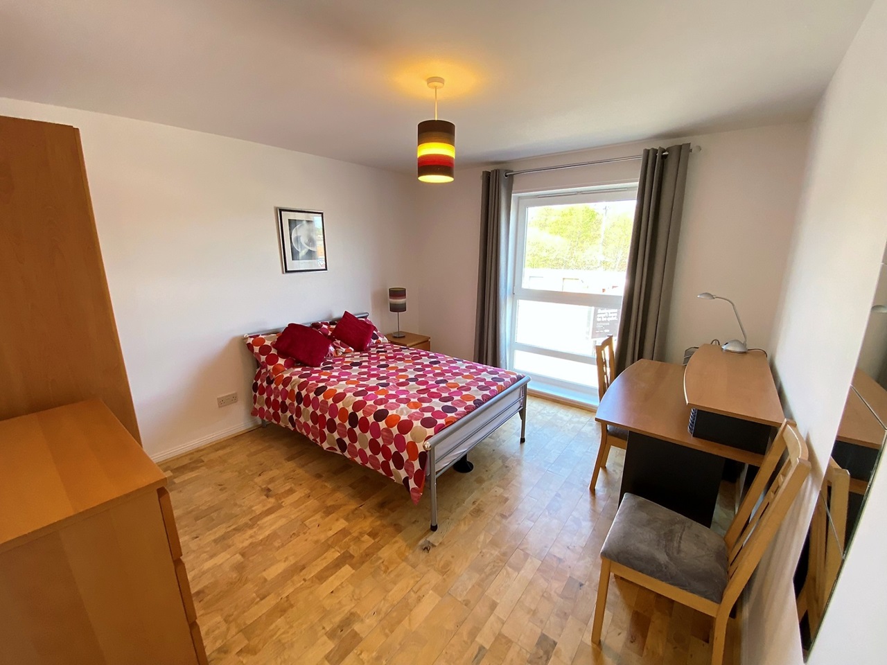 Glasgow 2 Bed Flat, Hanson Park, G31 To Rent Now for £1,250.00 p/m