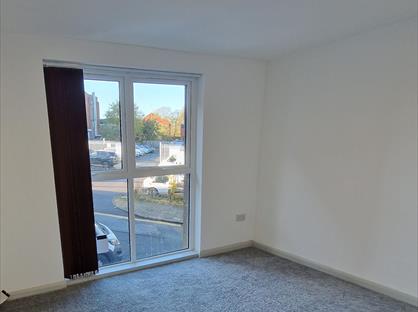 1 Bed Flat, Drake Street, OL16