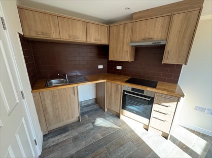 Studio Flat, Victoria Road, BH22