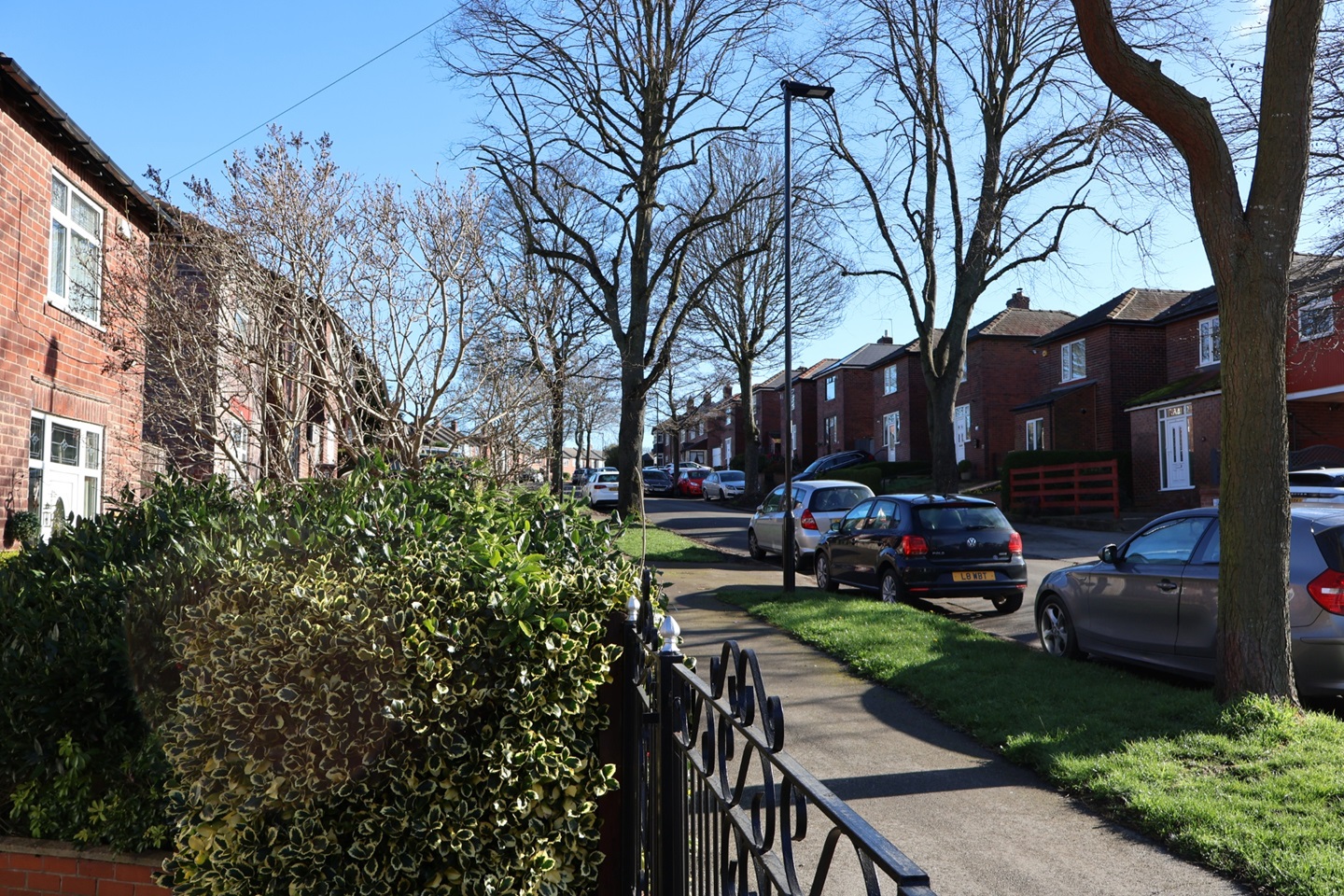 2 Bed Semi-Detached House, Willow Drive, S9 photo 5