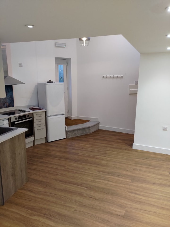 Calstock 2 Bed Flat, Fore Street, PL18 To Rent Now for £900.00 p/m