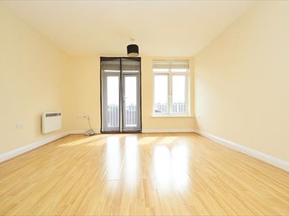 1 Bed Flat, Ridley Court, EN4