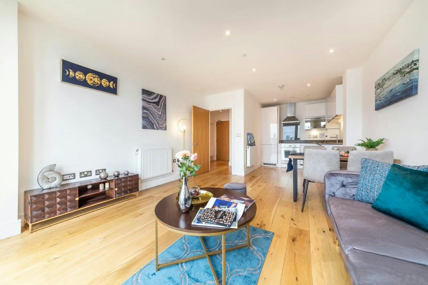 London 1 Bed Flat, Tower, E16 To Rent Now for £1,850.00 p/m