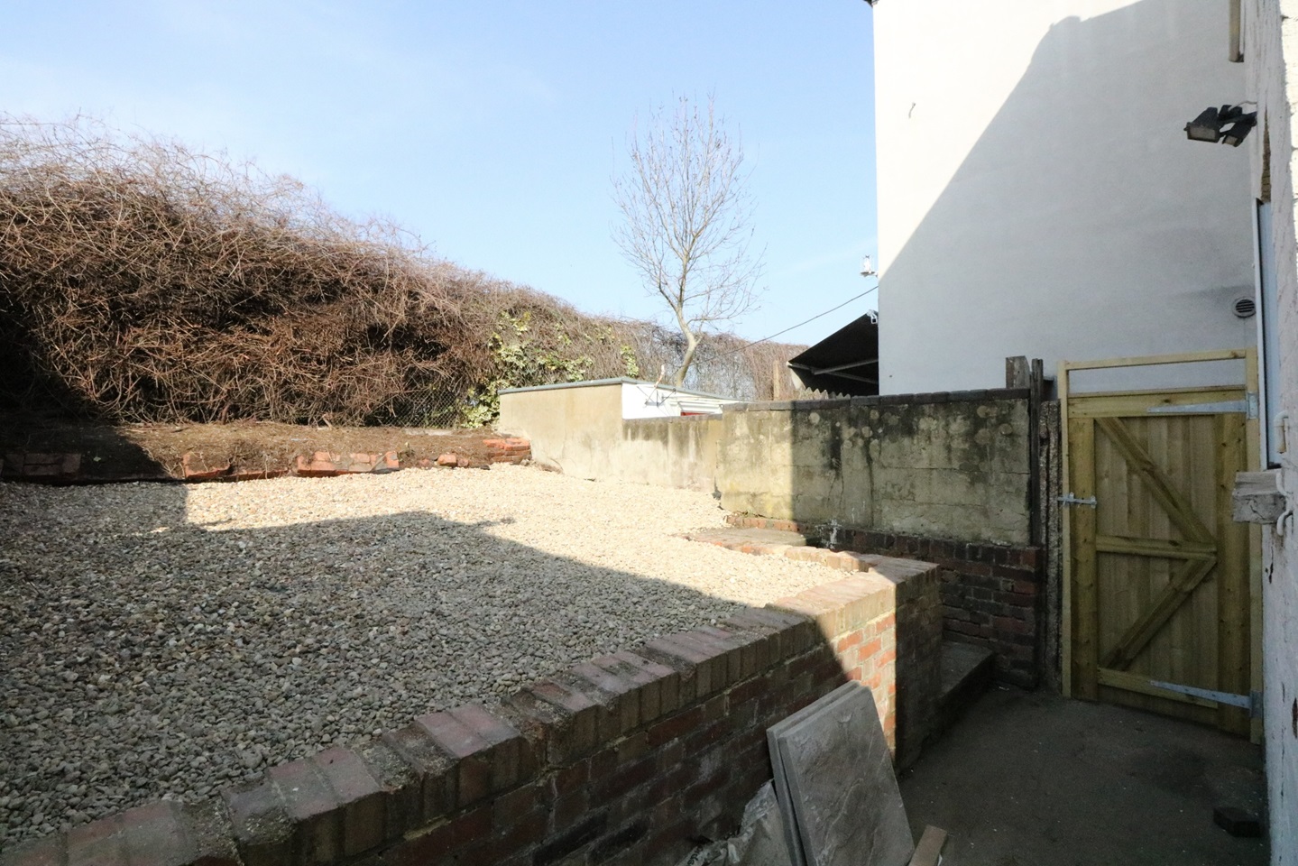 London 1 Bed Flat, Wells House Road, NW10 To Rent Now for £1,550.00 p/m