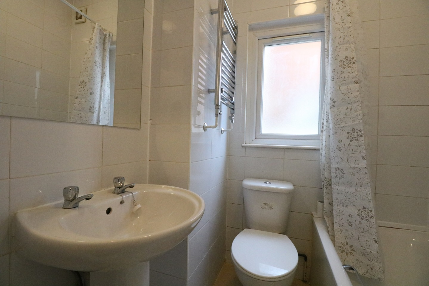 London 1 Bed Flat, Wells House Road, NW10 To Rent Now for £1,550.00 p/m