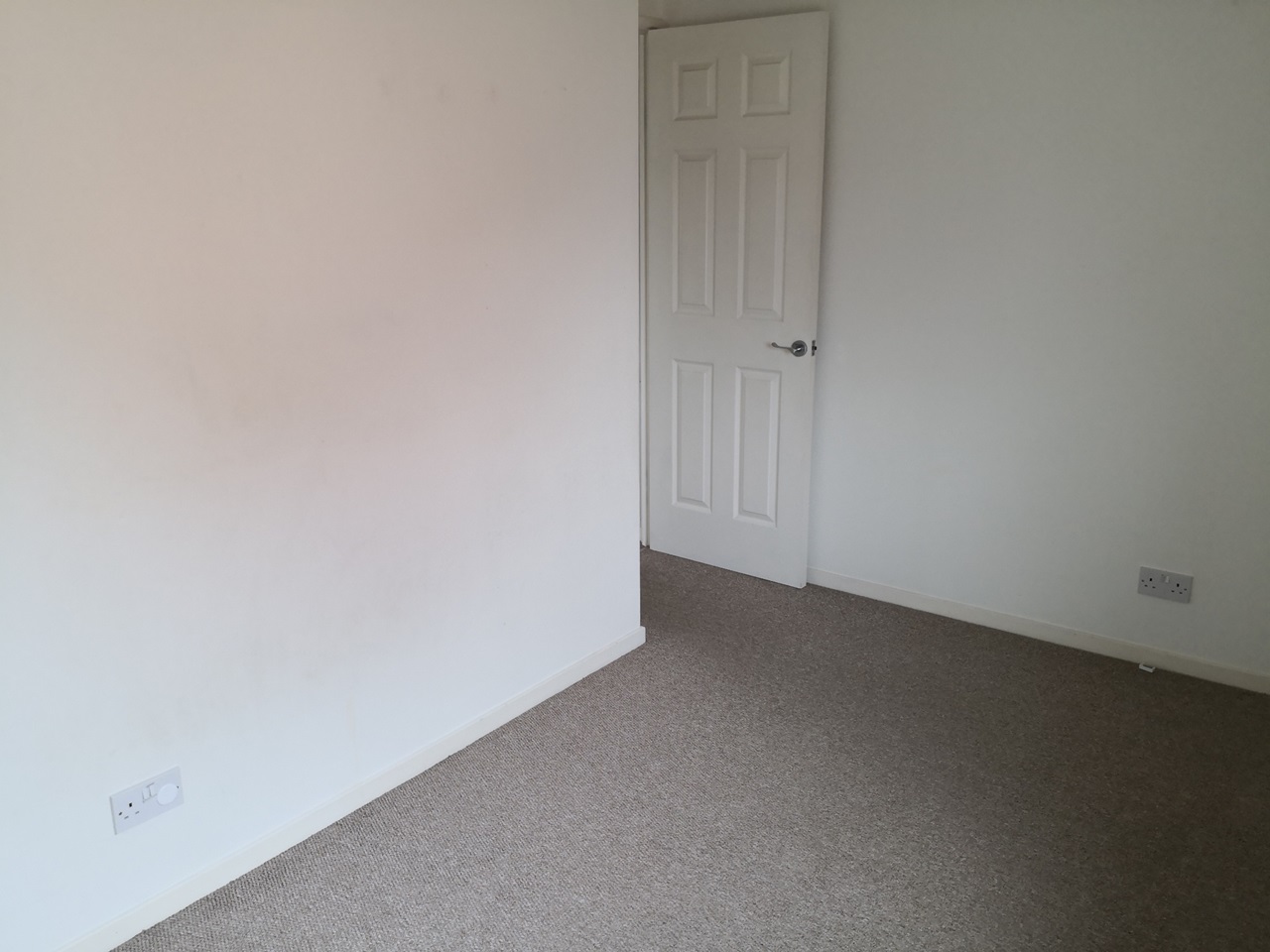 Abbeymead, Gloucester 2 Bed End Terrace, Farmington Close, GL4 To