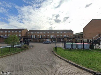 2 Bed Maisonette, Markfield Drive, S66