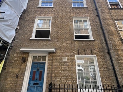 2 Bed Flat, Old Gloucester Street, WC1N