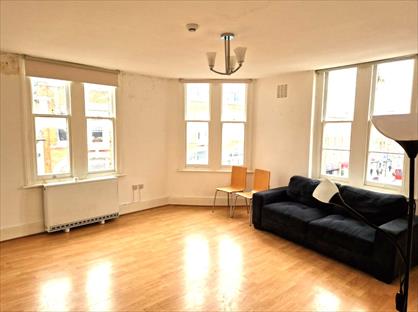 2 Bed Flat, Kilburn High Road, NW6