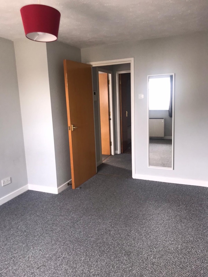 Dartford 1 Bed Flat, Redwood Court, DA1 To Rent Now for £1,100.00 p/m