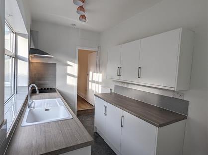 2 Bed Terraced House, Dimsdale Parade East, ST5