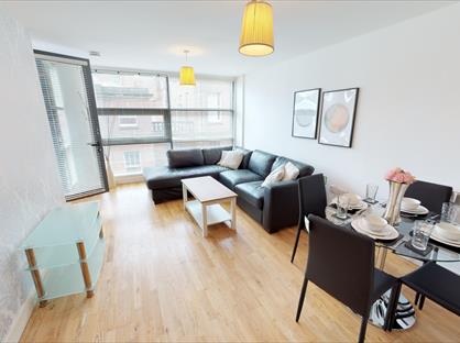 2 Bed Flat, Colquitt Street, L1