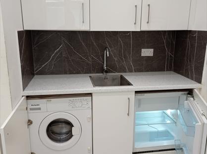 Studio Flat, Riverdale Road, DA8