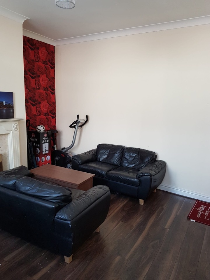 Leeds 3 Bed Terraced House, Barkly Avenue, LS11 To Rent Now for £