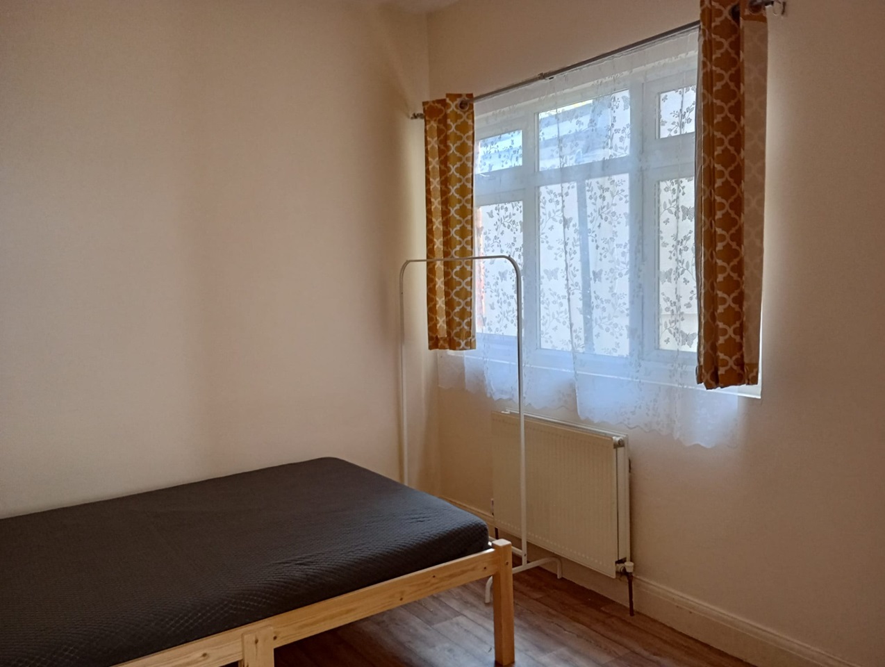 Harrow 1 Bed Flat, Hindes Road, HA1 To Rent Now for £1,050.00 p/m