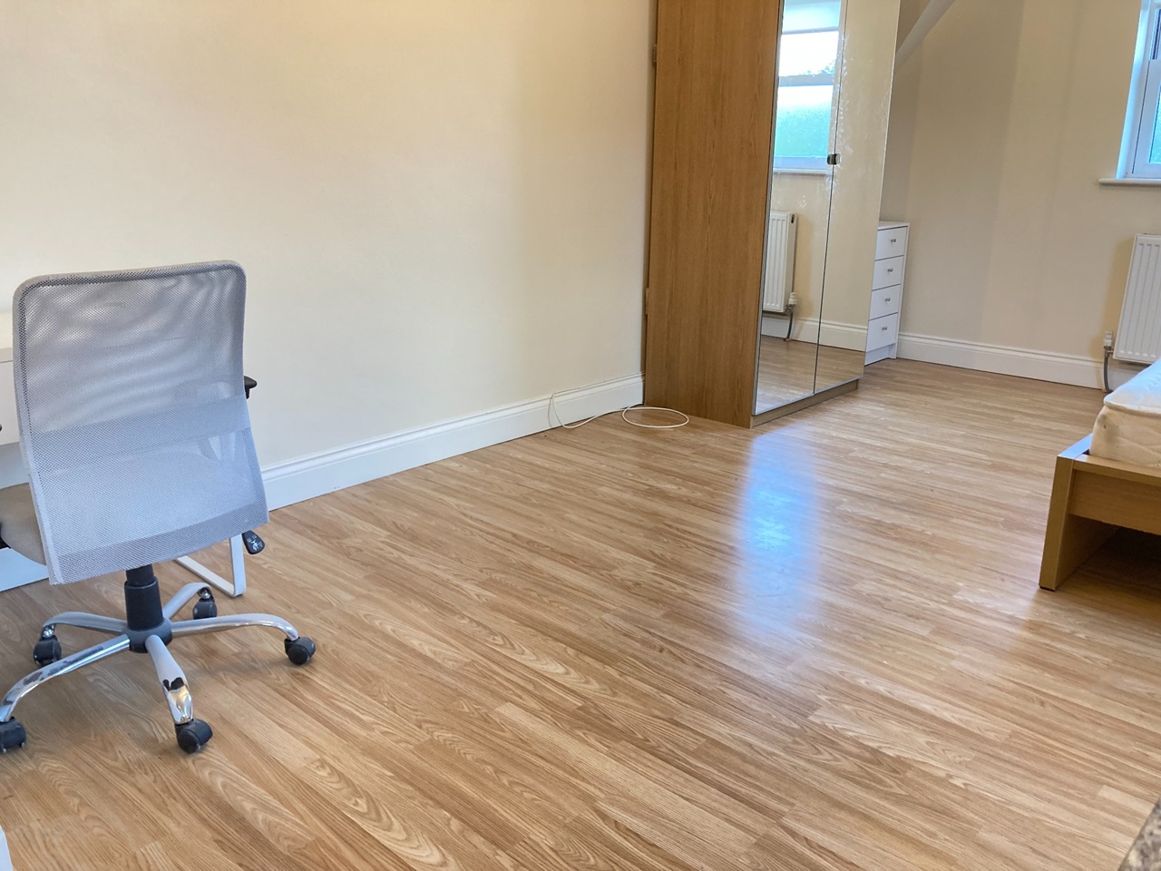 Ealing Broadway East Studio Flat, Ealing Broadway East, W5 To Rent