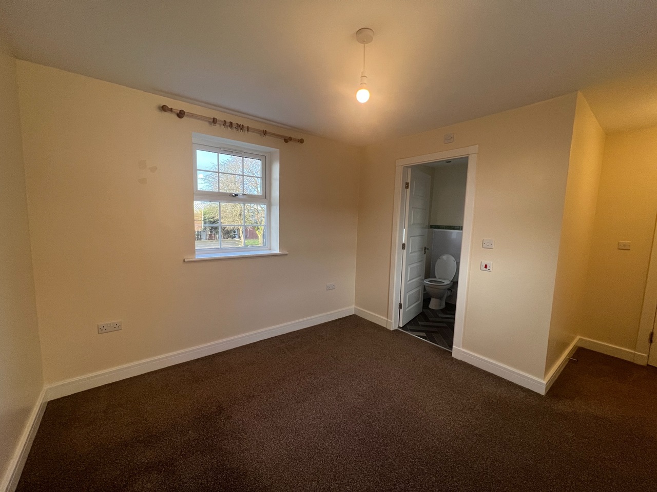 Great Sankey, Warrington 4 Bed Terraced House, Lingley Court, WA5