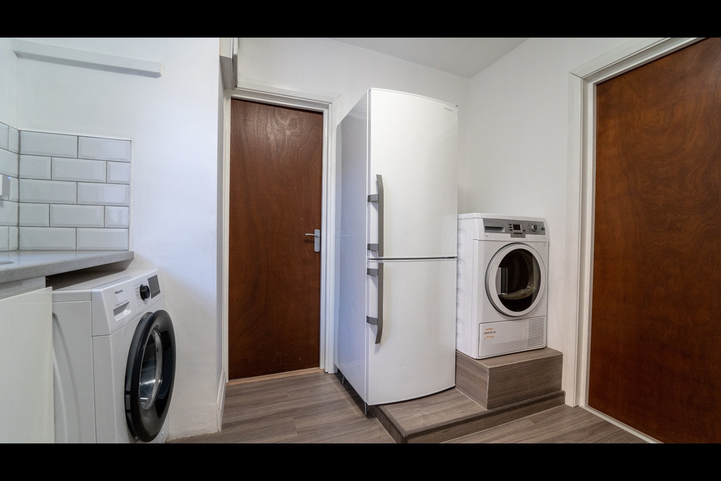 Borehamwood Studio Flat, Rowley Lane, WD6 To Rent Now for £900.00 p/m