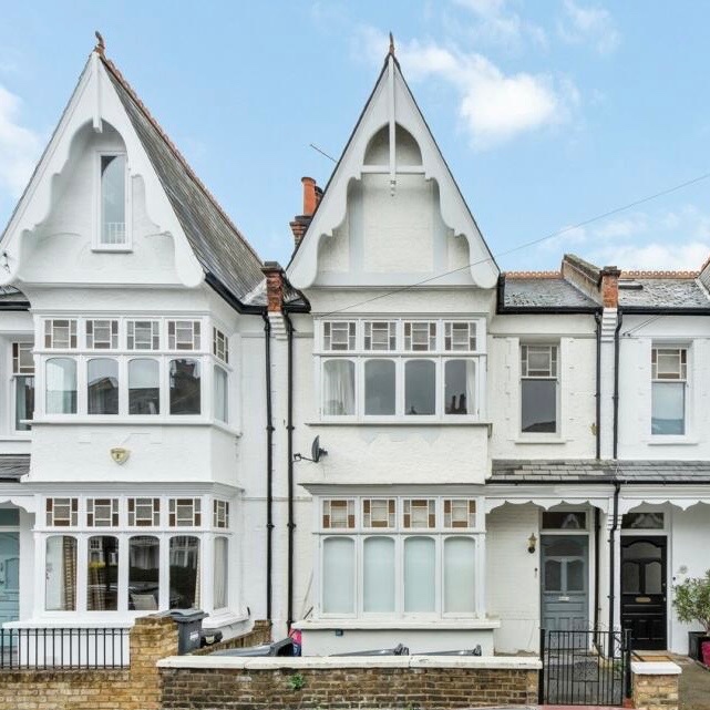 London Room in a Shared Flat, Ennismore Avenue, W4 To Rent Now for