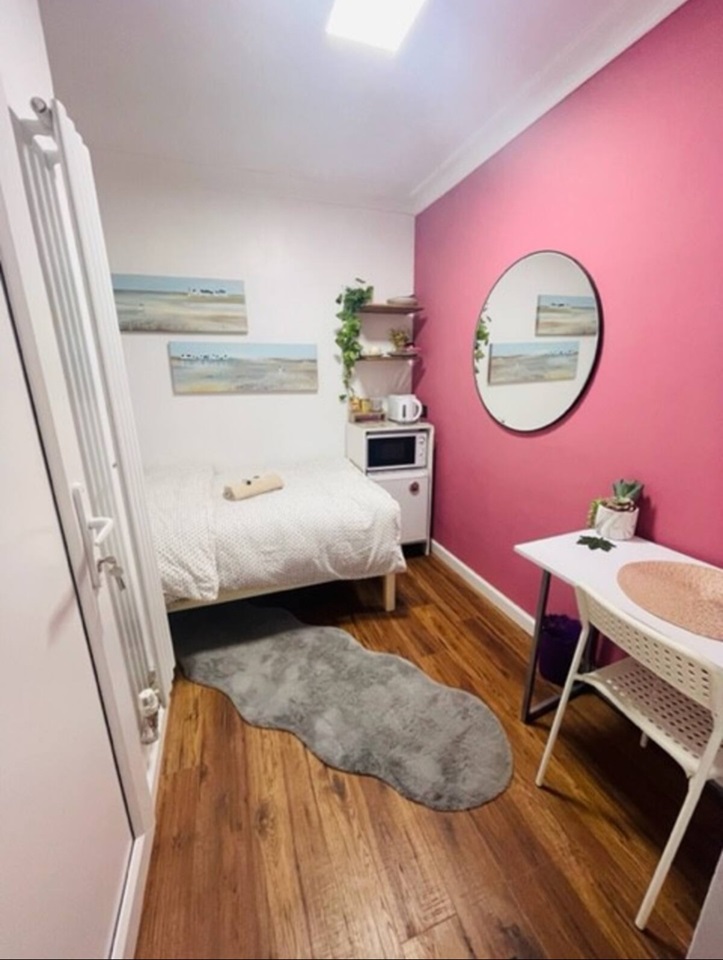 Mangotsfield, Bristol Room in a Shared House, Mangotsfield, BS16 To