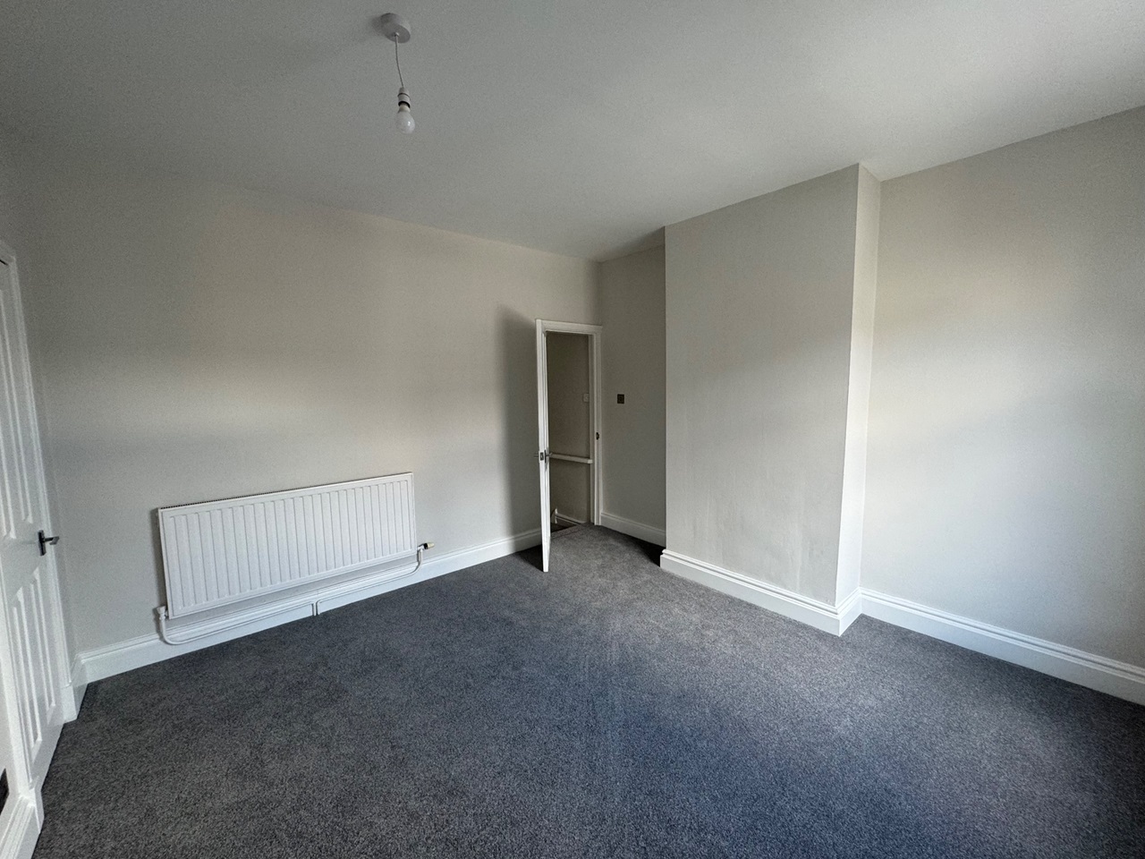 Sheffield 2 Bed Terraced House, Broxholme Road, S8 To Rent Now for £850.00 p/m