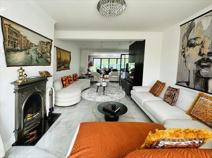 4 Bed Semi-Detached House, Vernon Drive, HA7