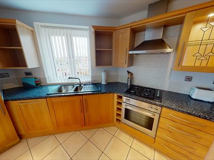 2 Bed Flat, Quebec Quay, L3