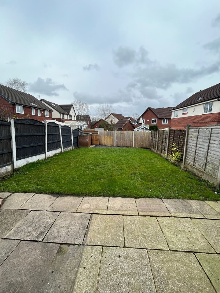 Swinton, Manchester 3 Bed Terraced House, Lynton Avenue, M27 To