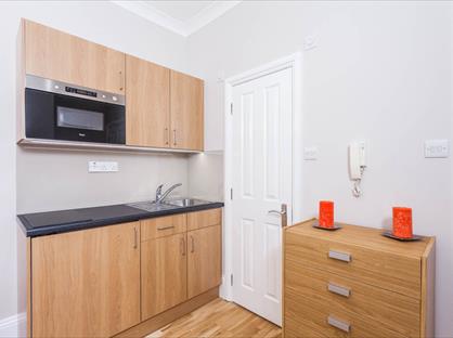 Studio Flat, Craven Hill Gardens, W2