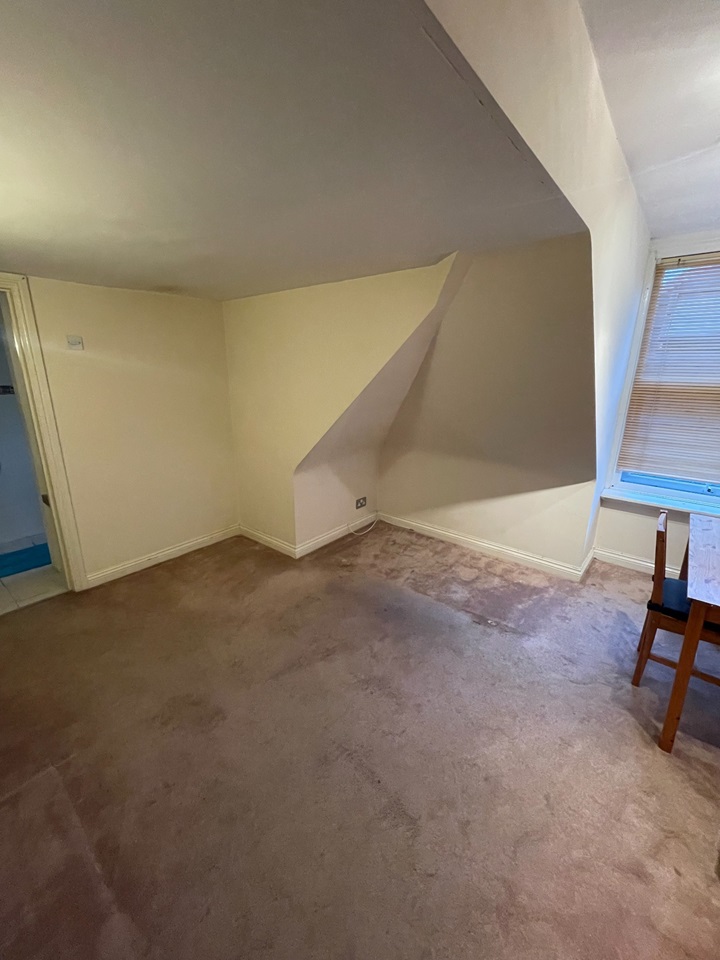 Southampton 1 Bed Flat, Thornbury Avenue, SO15 To Rent Now for £950