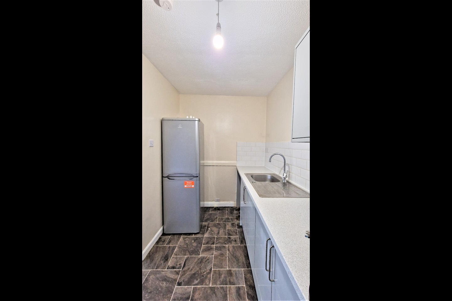 Luton Studio Flat, Ashcroft Road, LU2 To Rent Now for £925.00 p/m