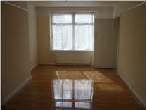3 Bed Semi-Detached House, Norton Grange, M25