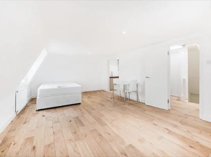 Studio Flat, Delancey Street, NW1