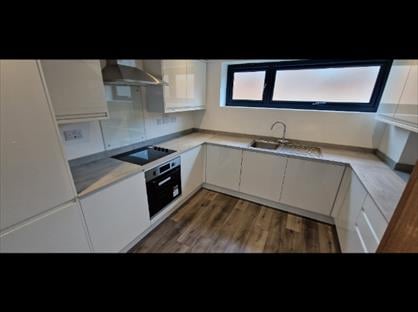 2 Bed Flat, Hawthorn View, YO31