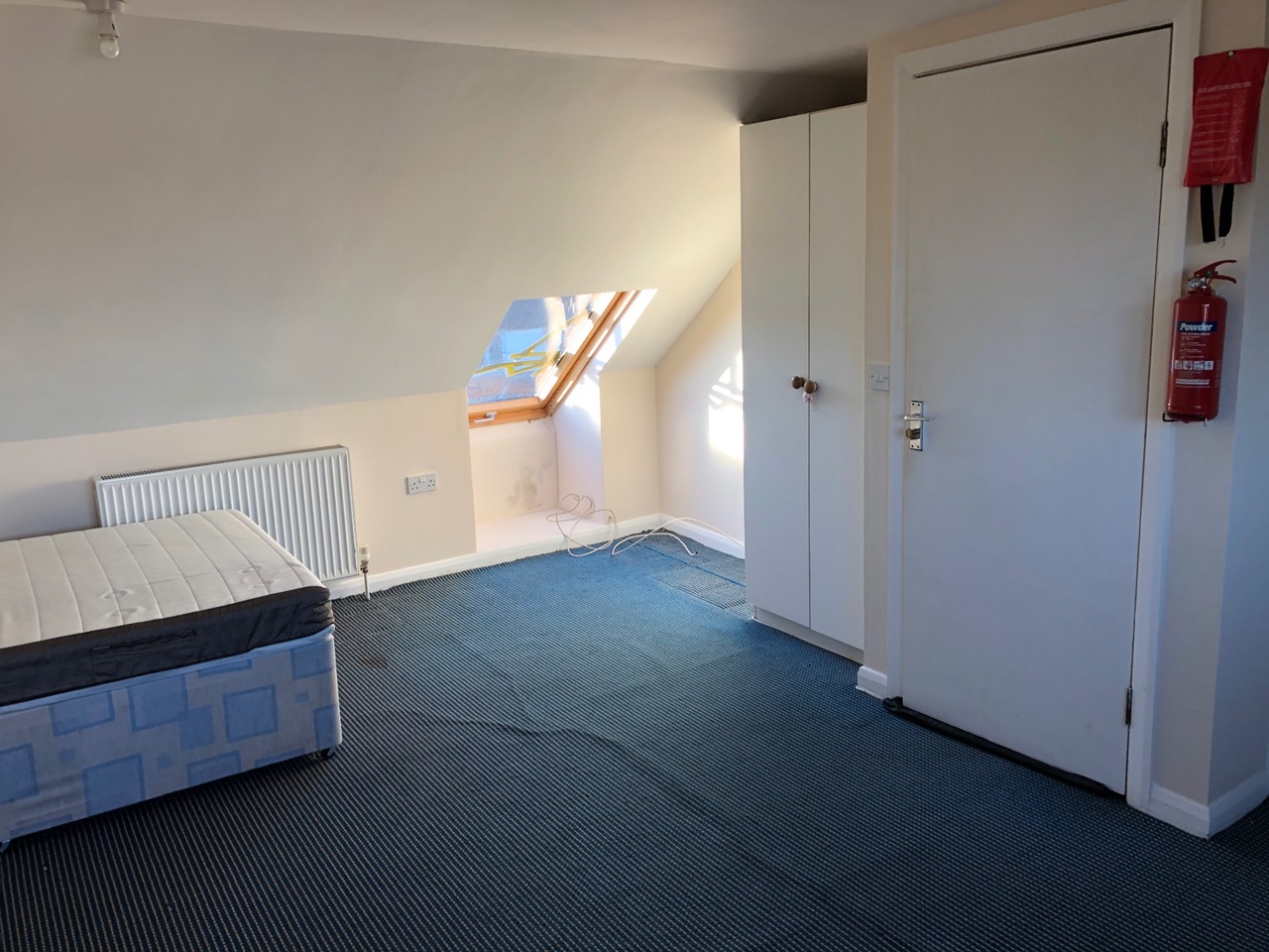 Feltham Studio Flat, Whitebridge Close, TW14 To Rent Now for £950.00 p/m