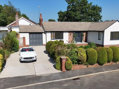 2 Bed Bungalow, Moor Field, BB7