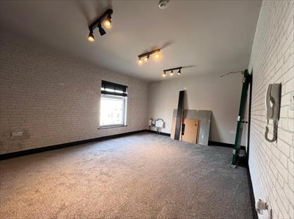 1 Bed Flat, Worsley Road, M27