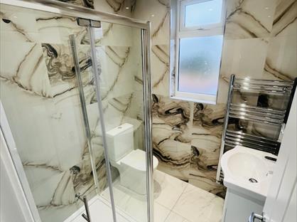 2 Bed Flat, Oakwood Ave, UB1
