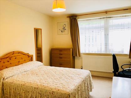 Room in a Shared Flat, Chester Close South, NW1
