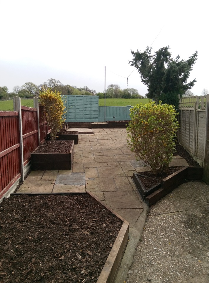 London 2 Bed Kingsground, SE9 To Rent Now for £1,700.00 p/m