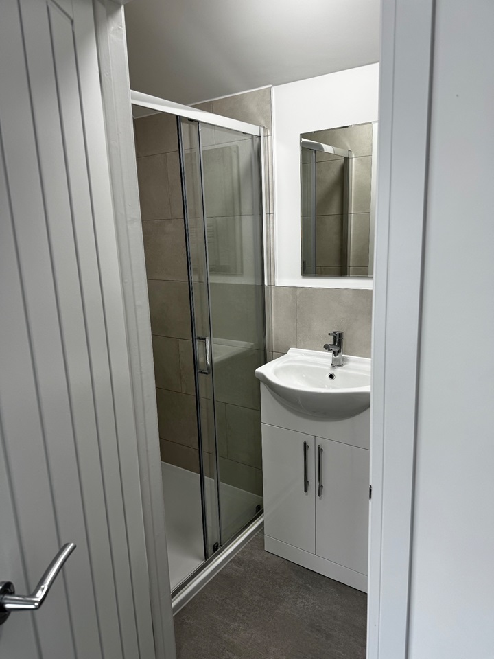 Gillingham Room in a Shared House, Castlemaine Avenue, ME7 To Rent