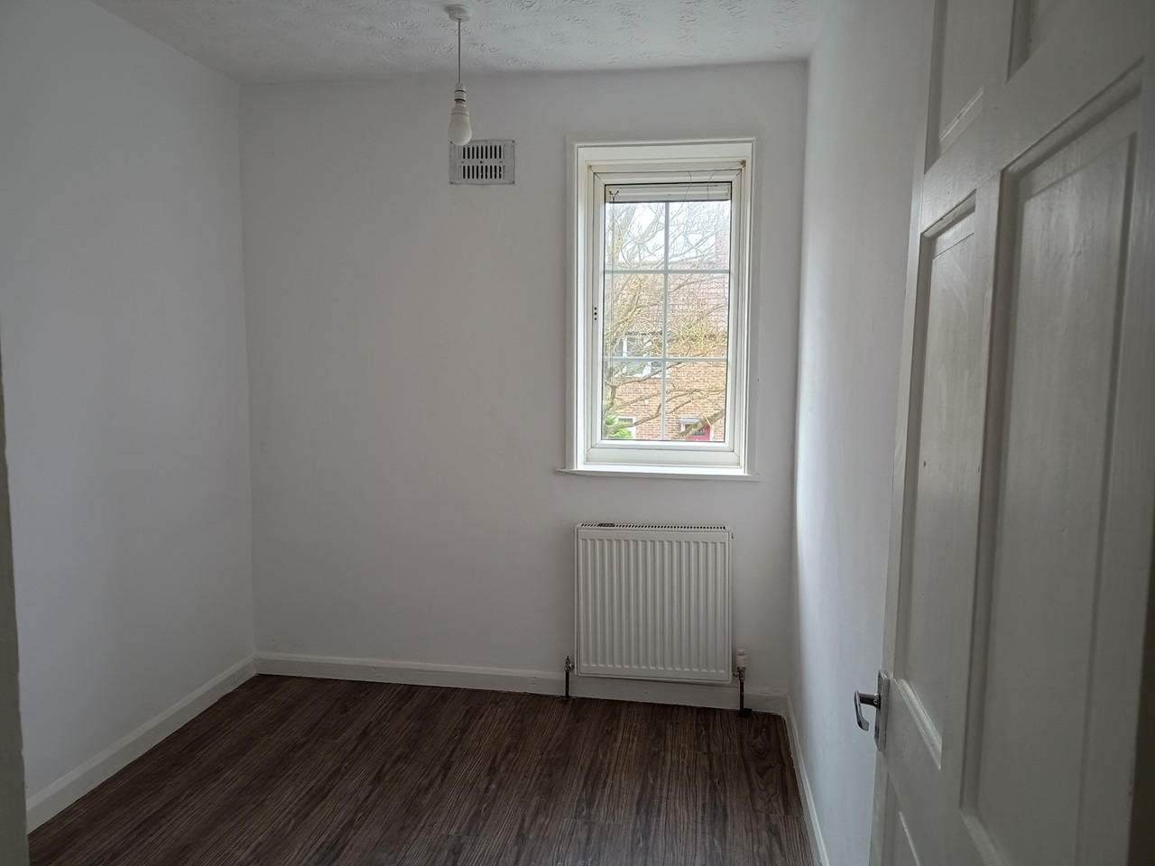 London 3 Bed Terraced House, Steyning Grove, SE9 To Rent Now for £2,000.00 p/m