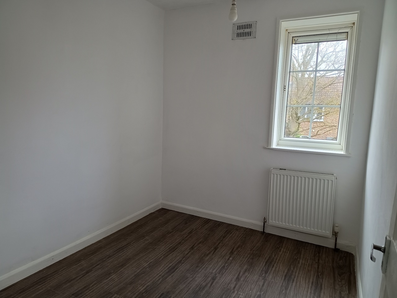 London 3 Bed Terraced House, Steyning Grove, SE9 To Rent Now for £2,000.00 p/m