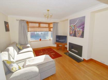 4 Bed Semi-Detached House, Ellesmere Road, BS4