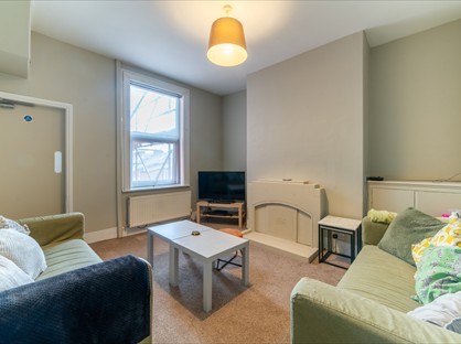 4 Bed Terraced House, Euston Street, PR1