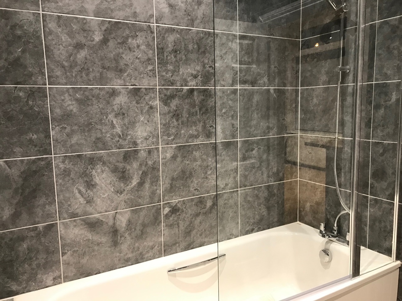 1 Bed Flat, Stoney Stanton Road, CV1 photo 5